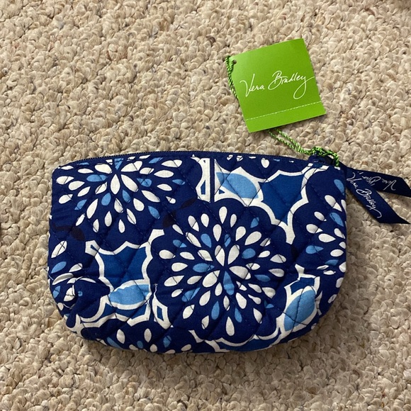 Vera Bradley Petal Splash. Zip ID and Mirror Cosmetic bag. - Picture 5 of 8